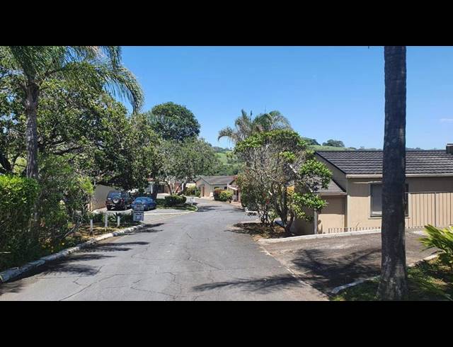 2 BEDROOM TOWNHOUSE FOR SALE IN HIBBERDENE